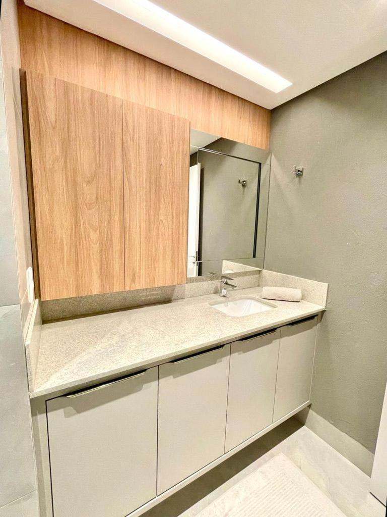 Um Luxo De Vista, Lindo Closet E Moveis Assinados *