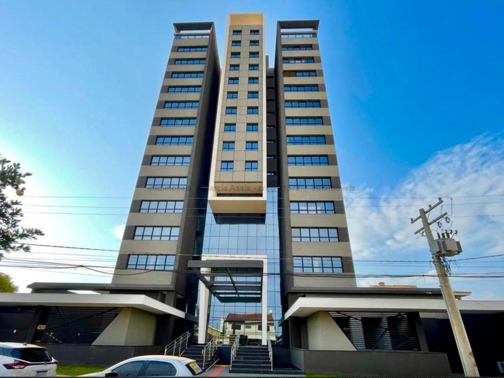 Um Luxo De Vista, Lindo Closet E Moveis Assinados Apartamento